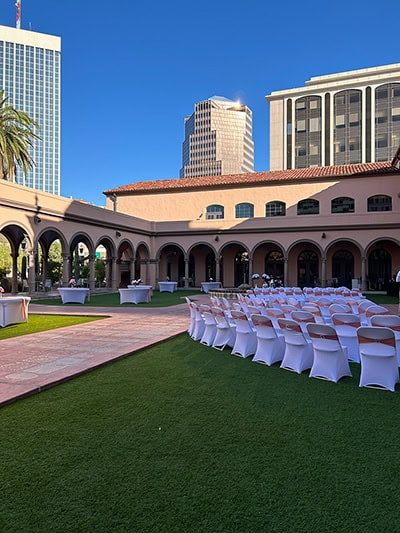 Courtyard-Ceremony-flip-533