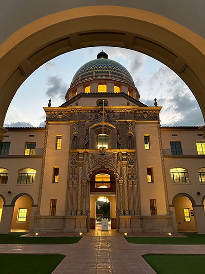 Courtyard-Evening-dome-533